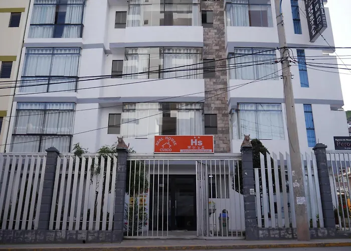 ホステル Real House