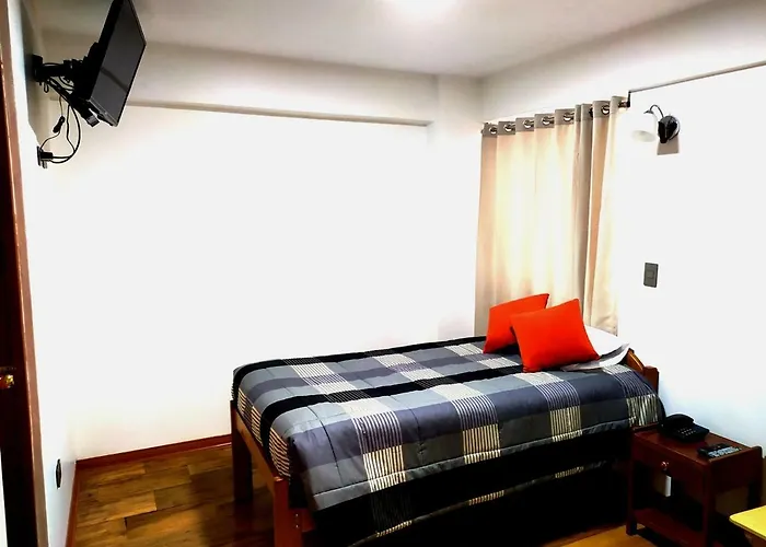 Real House ホステル クスコ